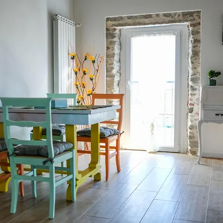 Teresita-the Green House Apartment *